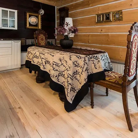 Sun & Laser שצ'קלארסקה פוראובה